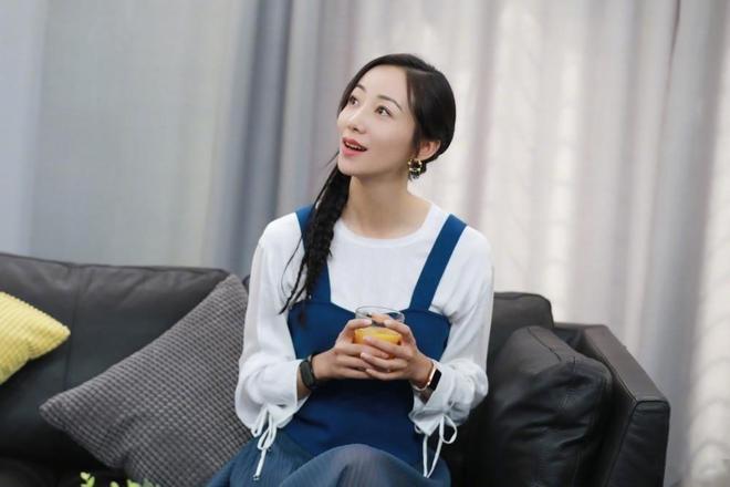 韩雪和大18岁老公万山照片终于曝光,两人门当户对,隐婚已有一女-万山