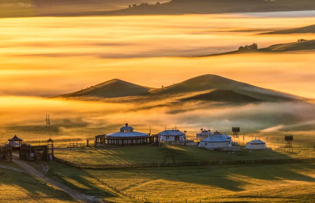 被国家地理评为“秋日必去”,10月的内蒙古,到底有多美?-内蒙10月份天气冷吗?