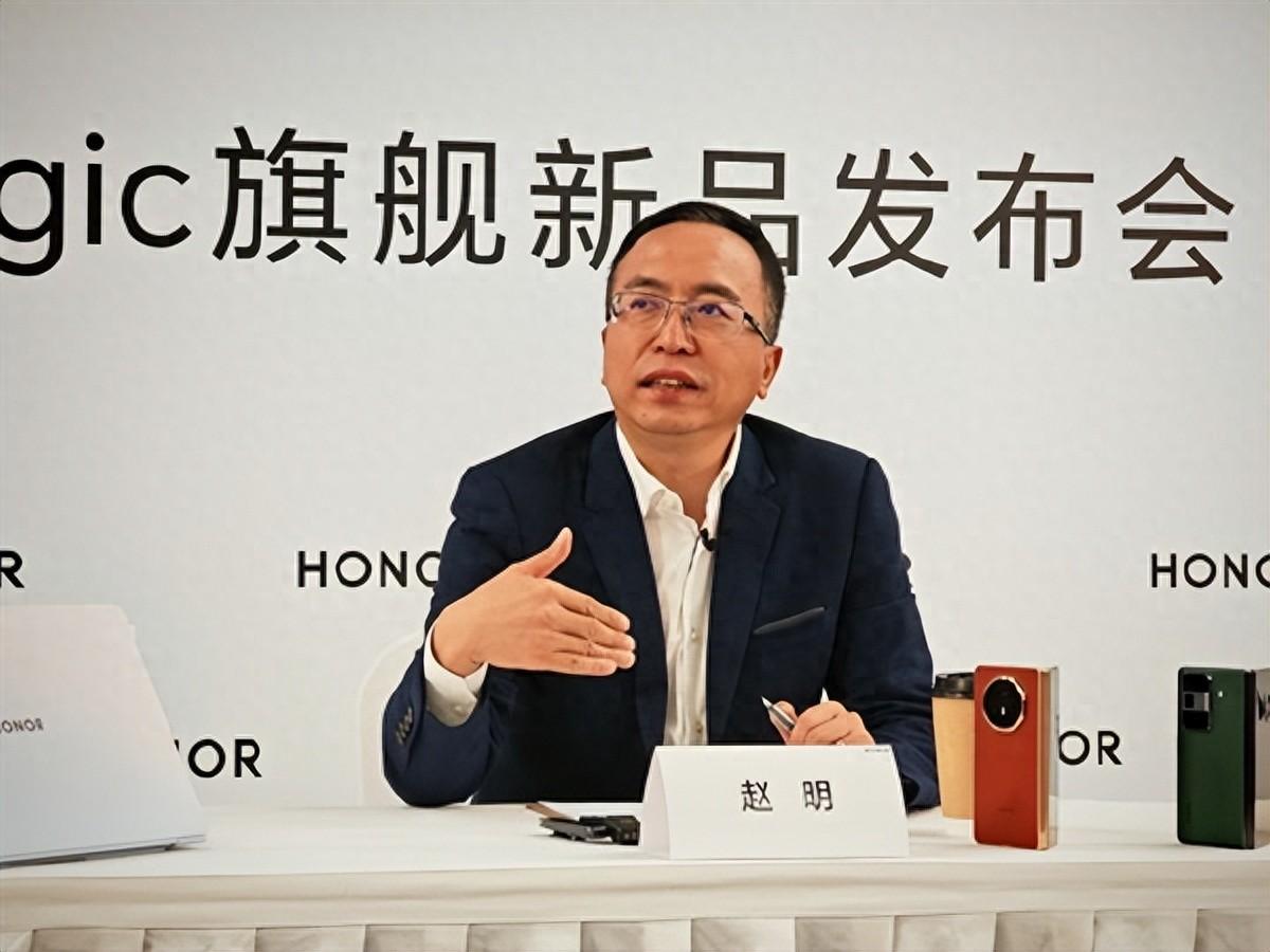 雷军力作!小米新机欲打破全球最薄折叠屏记录 友商回应-小米折叠手机屏幕怎么样