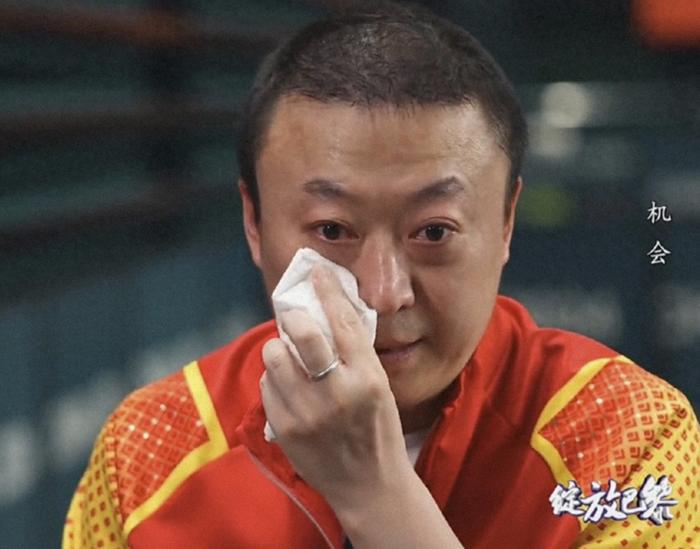 国乒回北京,王楚钦戴戒指,孙颖莎输球哭了,王曼昱回应无缘单打-中国乒乓球队员王楚钦是哪里人?