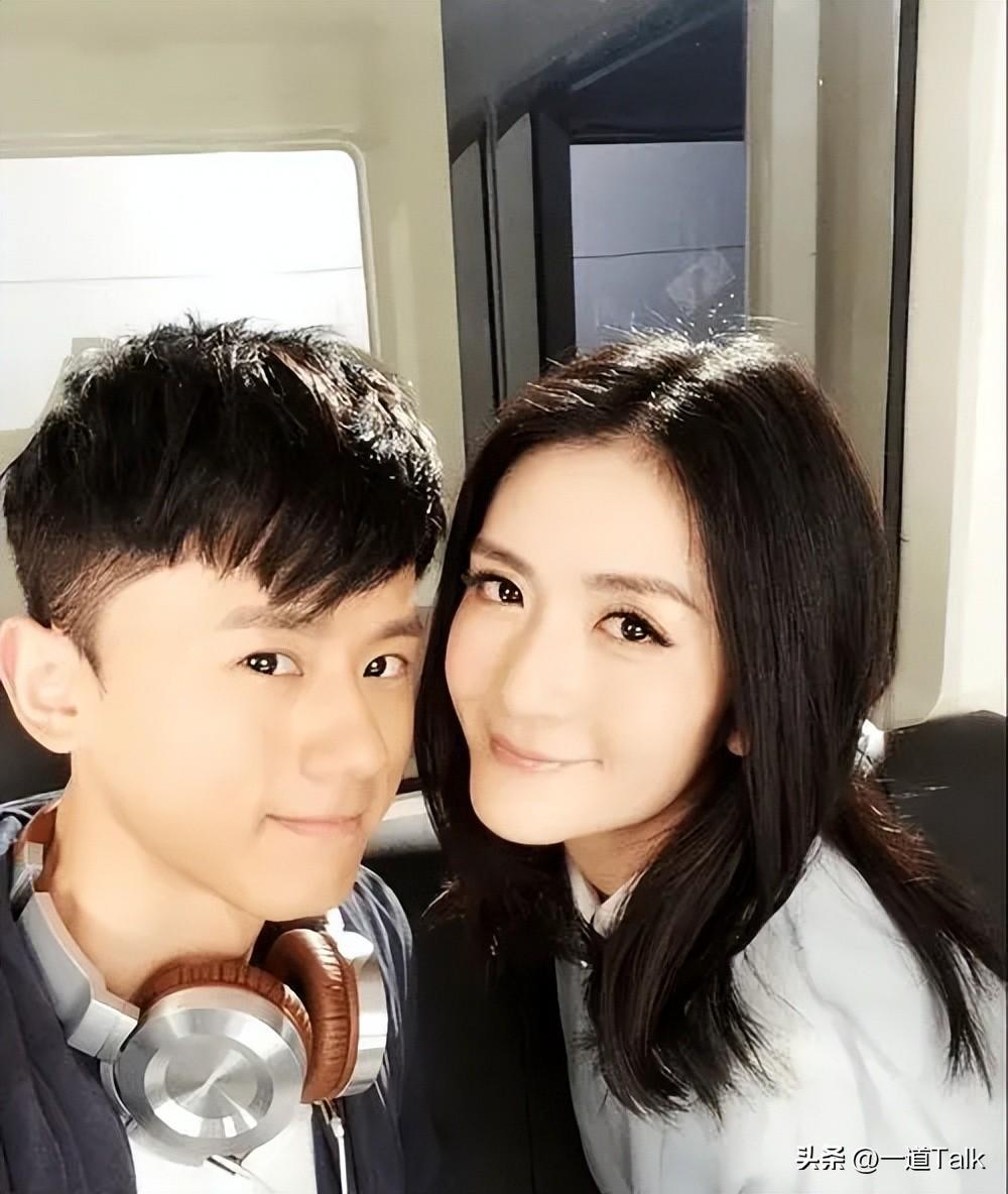 张杰演唱会尺度太大?谢娜吃醋发文怒怼:你小子,别太开朗!-张杰为谢娜发文