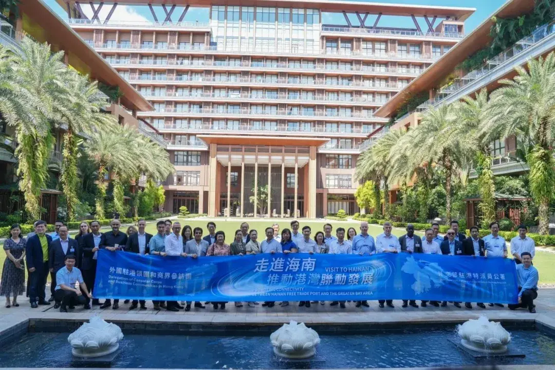 “中医很神奇”!外国驻港领团和商界参访团在乐城解锁医疗旅游新体验-外国驻香港领事馆官网