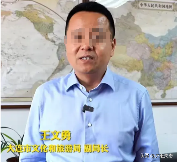 大连被锁车后续:涉事店铺遭差评,公安评论沦陷,整个大连被牵连-大连车祸怎么回事