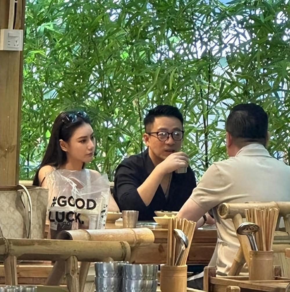 汪小菲老婆晒台北生活,Mandy在租的豪宅健身,吃自家香肠带货-汪小菲是台湾人吗