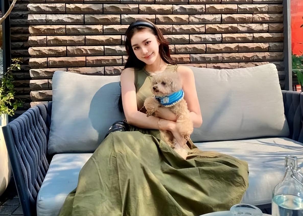 汪小菲老婆晒台北生活,Mandy在租的豪宅健身,吃自家香肠带货-汪小菲是台湾人吗