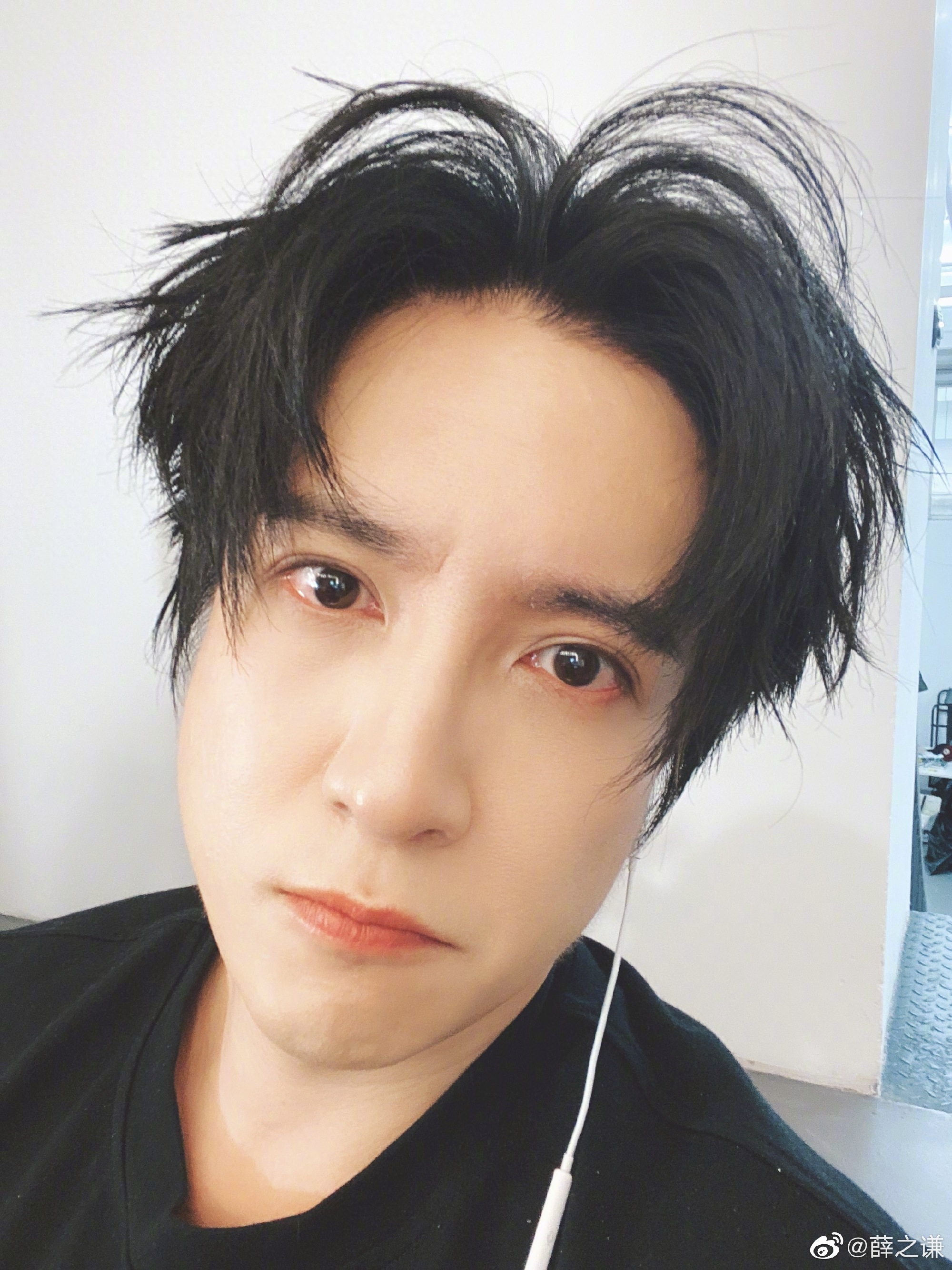 薛之谦新歌即将发布?你期待吗?-薛之谦新歌即将发布?你期待吗英文