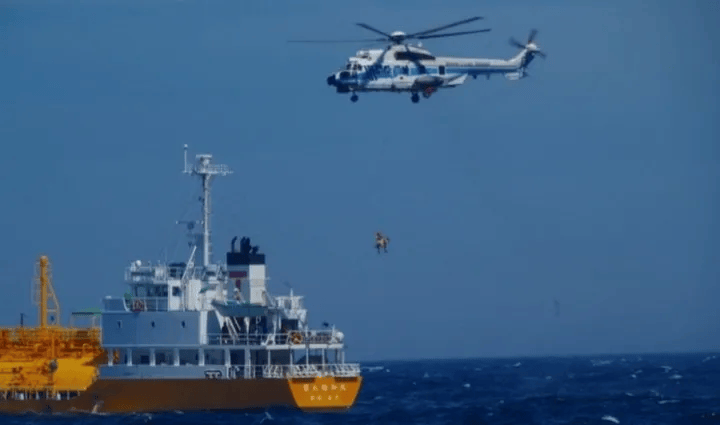 20岁中国女游客在日本海边失踪,海上漂流36小时后被救起!-海外失踪的中国女生