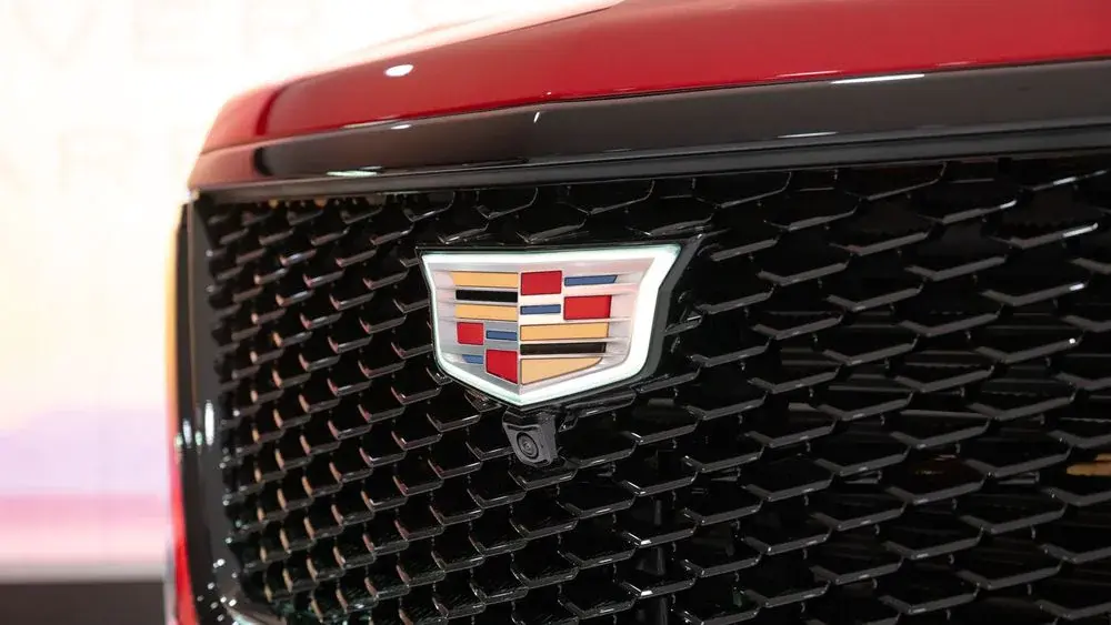 新车 | 约61万元起售/年底上市 凯迪拉克新款凯雷德ESCALADE实车曝光