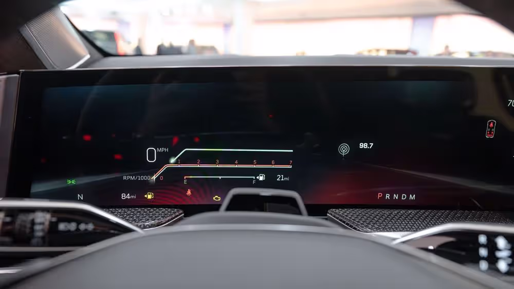 新车 | 约61万元起售/年底上市 凯迪拉克新款凯雷德ESCALADE实车曝光