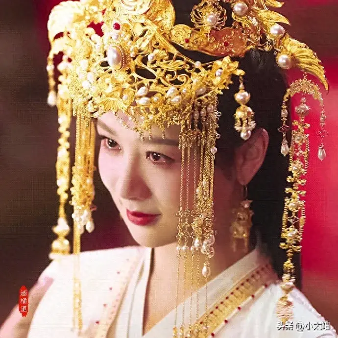 疯批新娘驾到,大荒都得靠边站?杨紫小夭:爱情我主场,特效靠边-疯子新娘