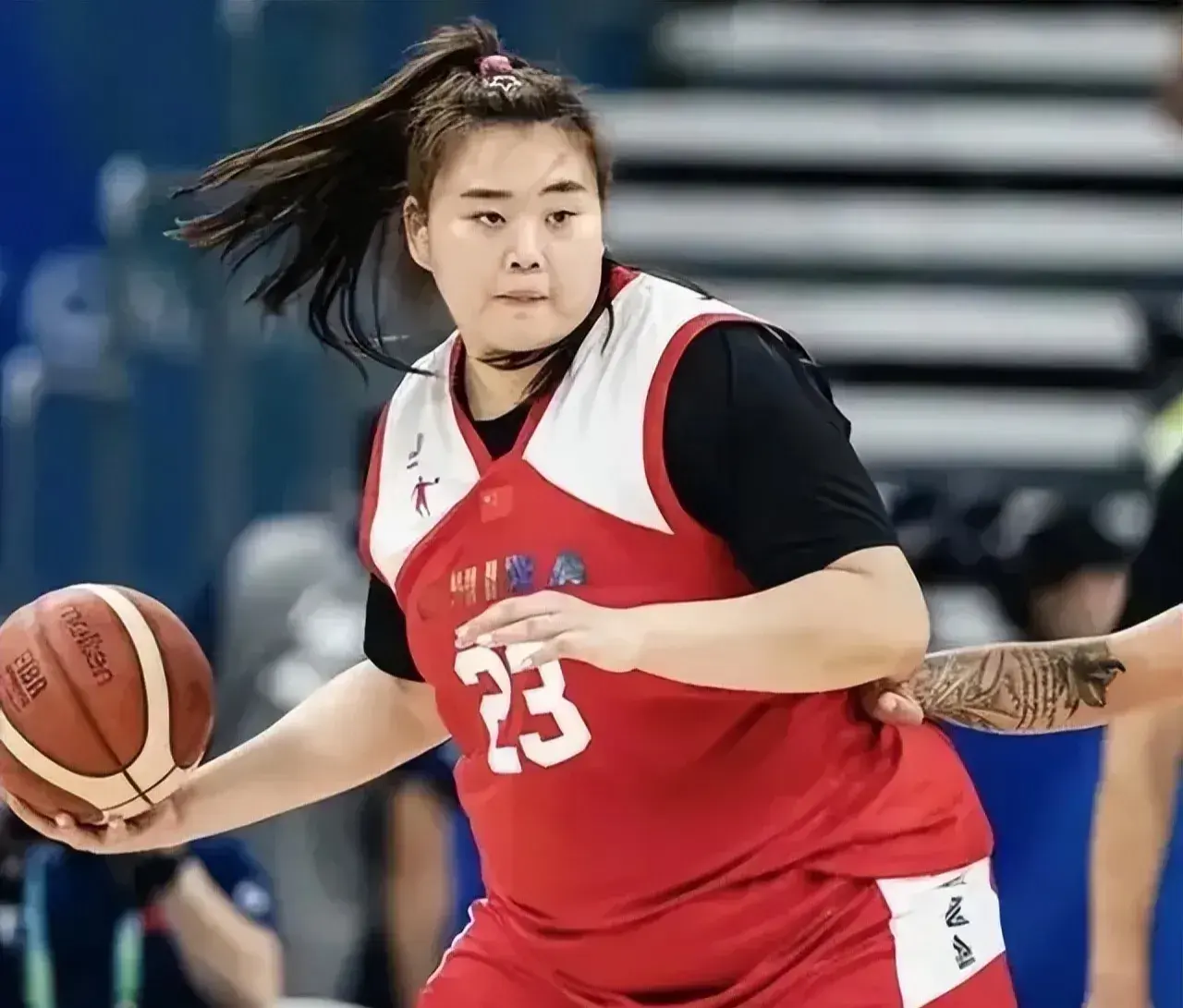 一意孤行!女篮12人大名单彰显无奈和忧虑,这到底是为什么呢?-女篮队员名字