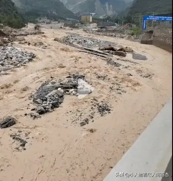 睡梦中被卷走 暴雨山洪致8人遇难30余人失联 曾转移有人不习惯回家-梦到被暴雨困住