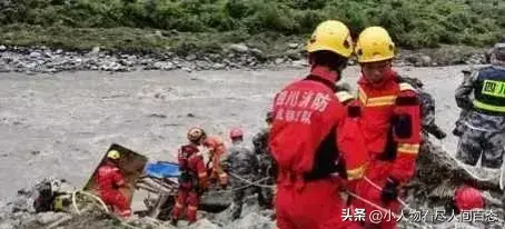 睡梦中被卷走 暴雨山洪致8人遇难30余人失联 曾转移有人不习惯回家-梦到被暴雨困住