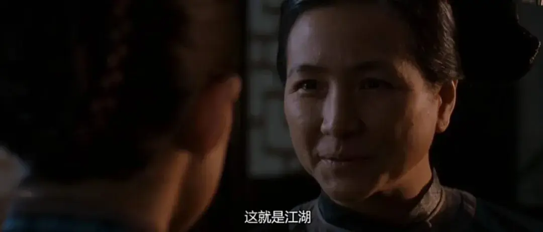 她一走,整个娱乐圈都在怀念-她走了一个多钟头了修改病句