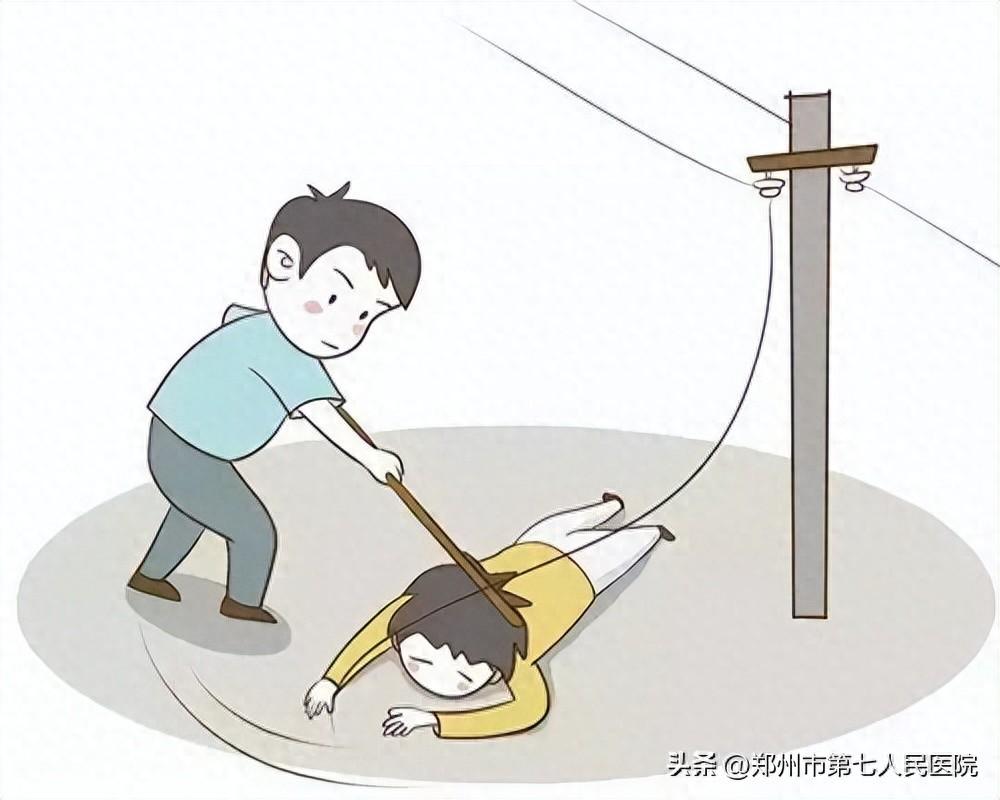 暴雨雷电天气,我们应如何避雷?请收好这份安全指南-雷雨天气防雷击注意事项