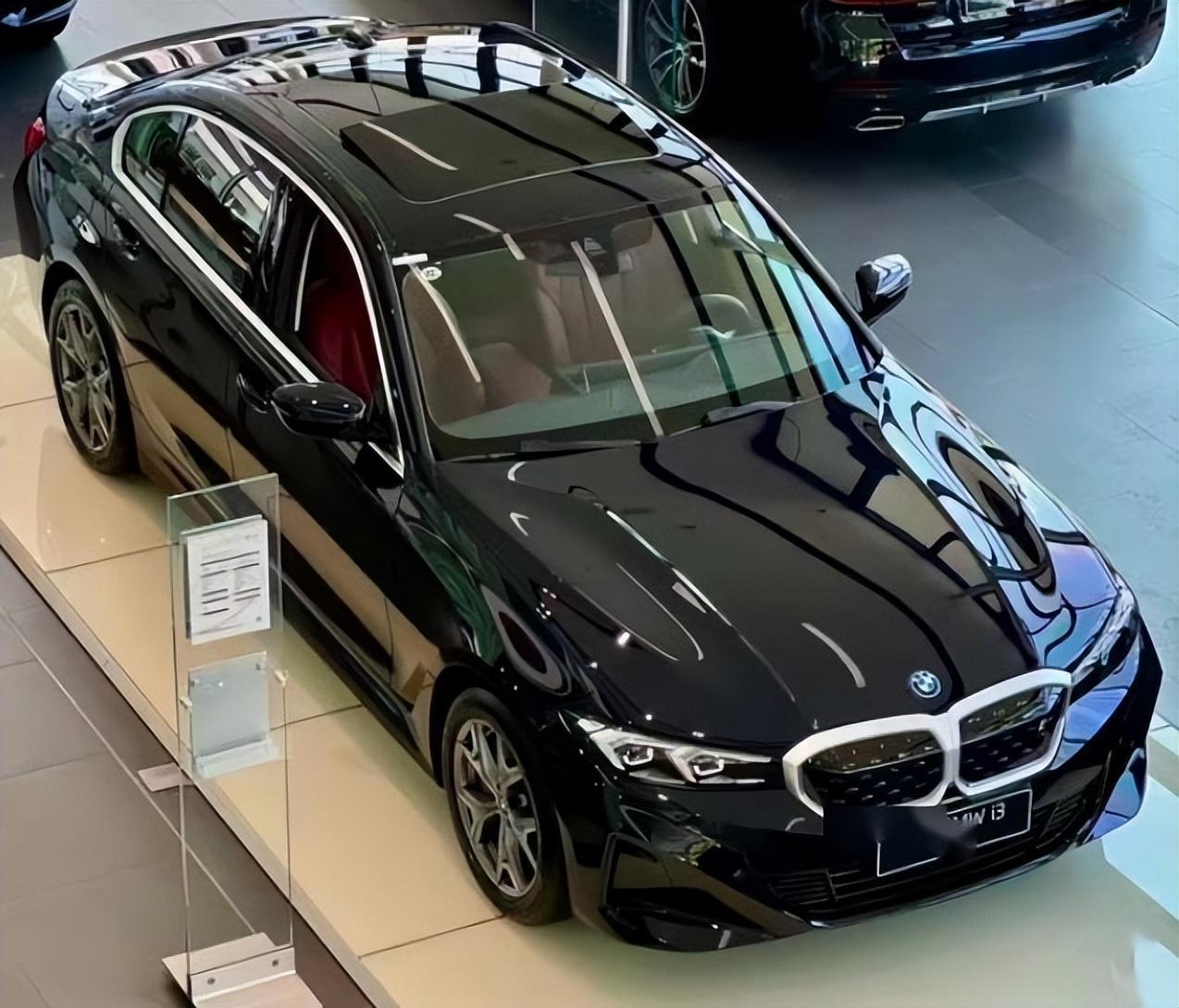 宝马中国回应4S店拒不交车是个案,中国经销商坑惨宝马?-宝马4s店迟迟不交车