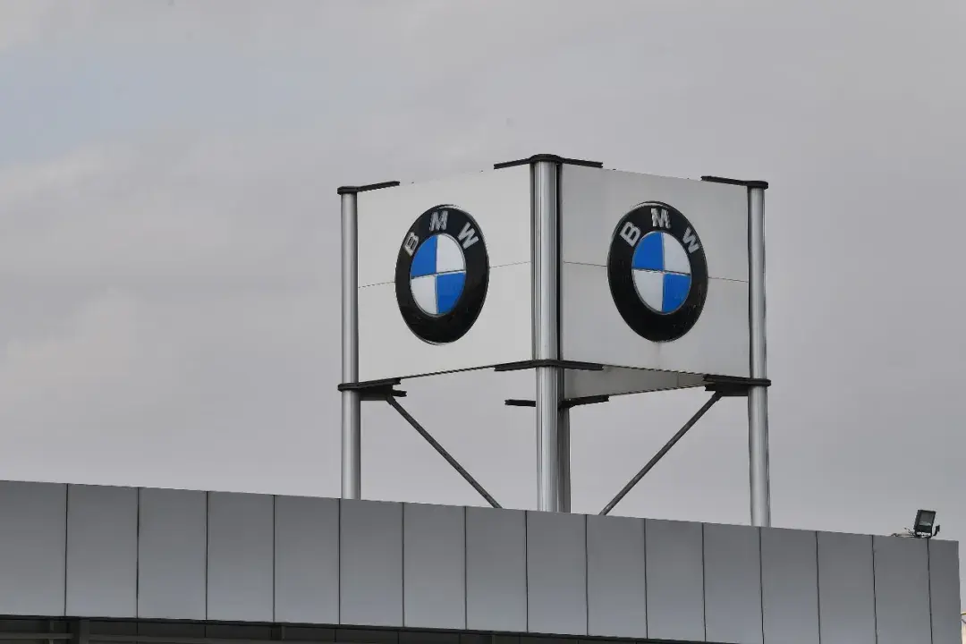 涨价后拒不交车,宝马被经销商坑惨了-宝马谈价格