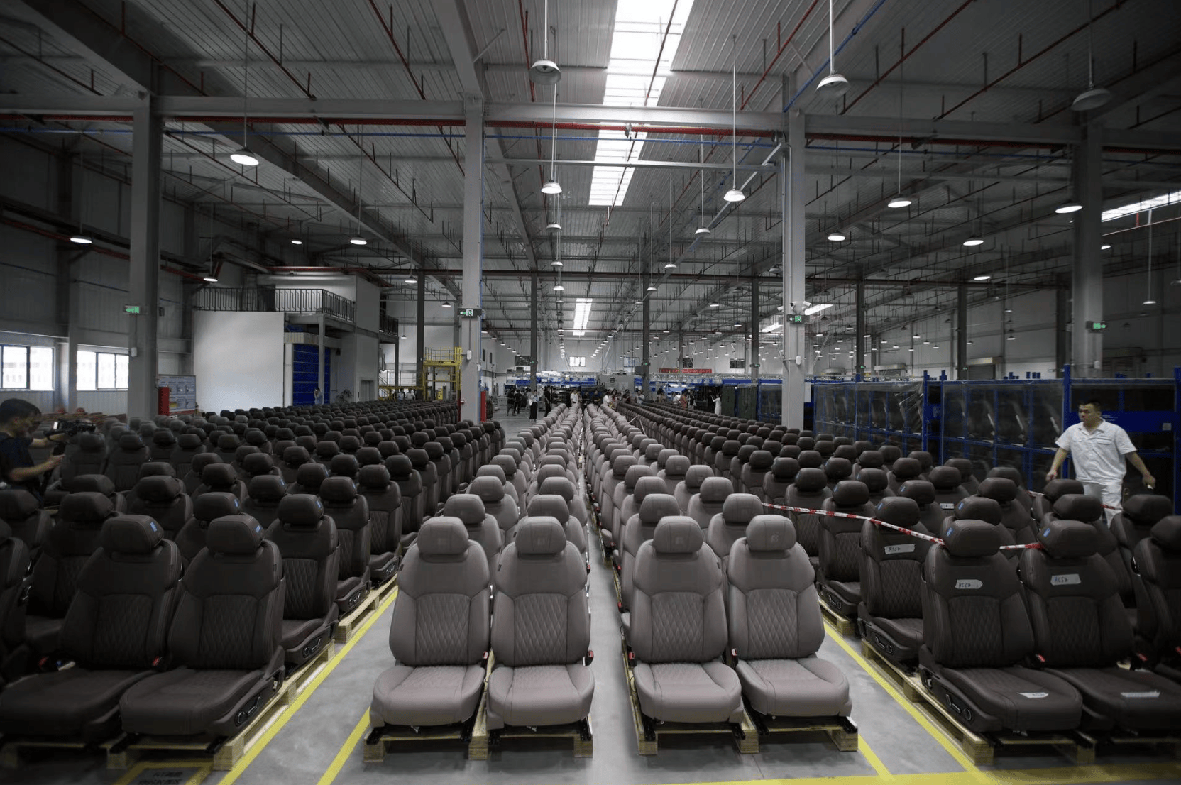 上半年深圳全社会用电量同比增长7.9%,新兴产业成为用电新增长点-深圳用电高峰期时间表