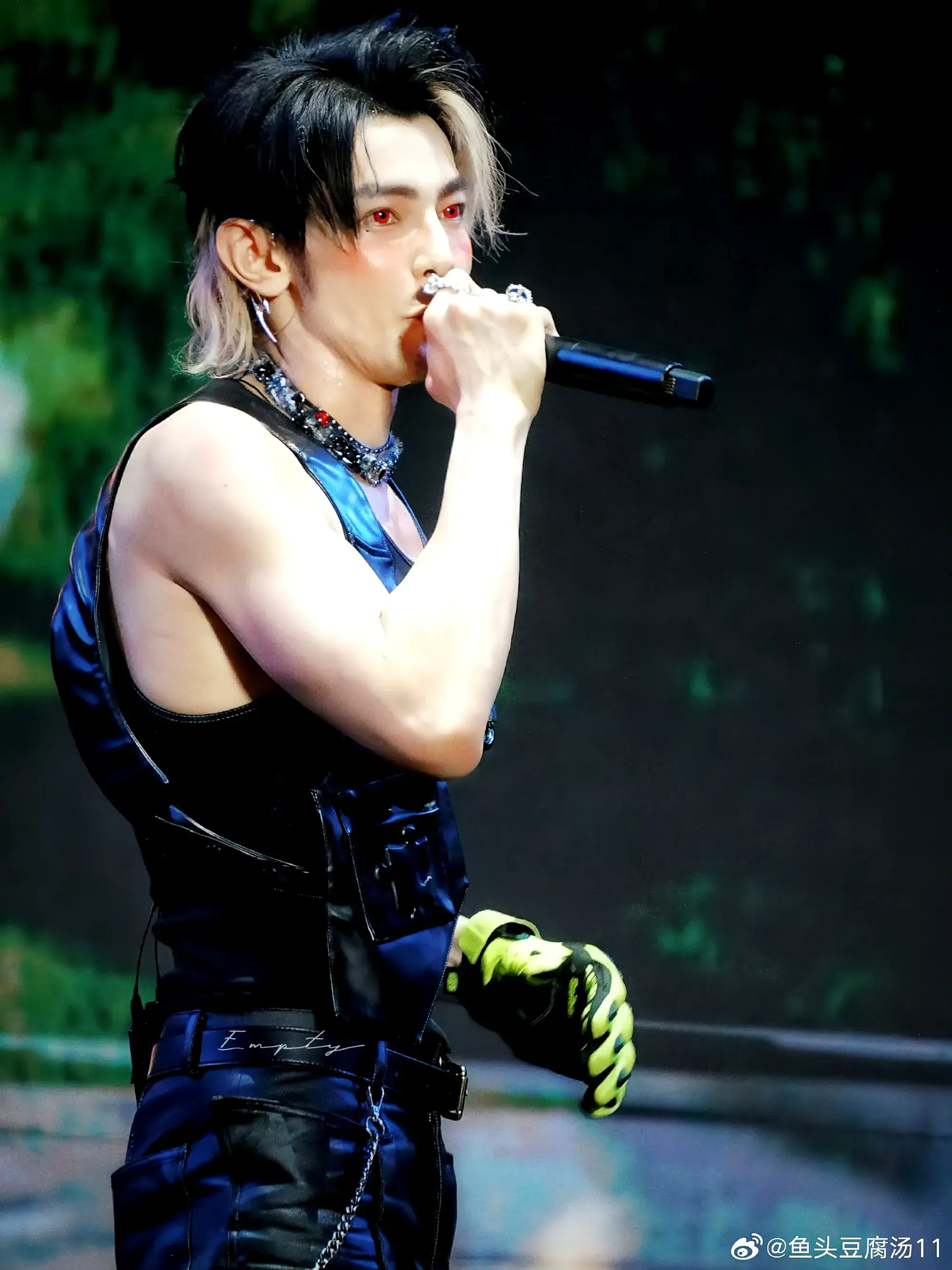 "汪东城逆生长秘籍大公开!内娱男菩萨教你如何‘满40减20’"-汪东城才180吗