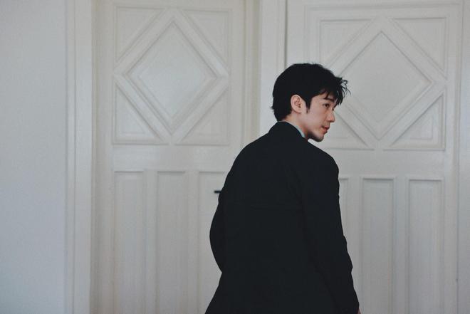 《前途无量》央八开播,主演都是实力派,都市职场剧又有天花板-前途无量上一句