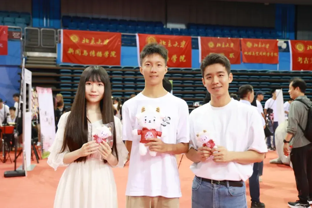 开学啦! 北京大学迎来2024级本科新生(多图)!-2021年北京大学