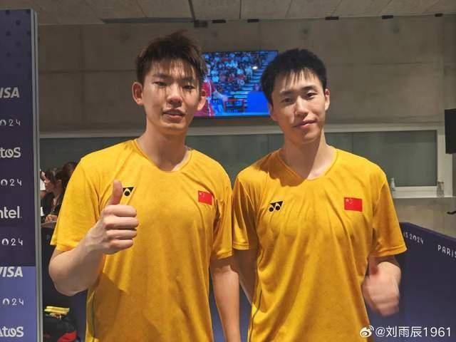 刘雨辰、欧烜屹、谭强退出羽毛球国家队,刘雨辰发文回应,此前在奥运会现场求婚成功-刘雨欣羽毛球