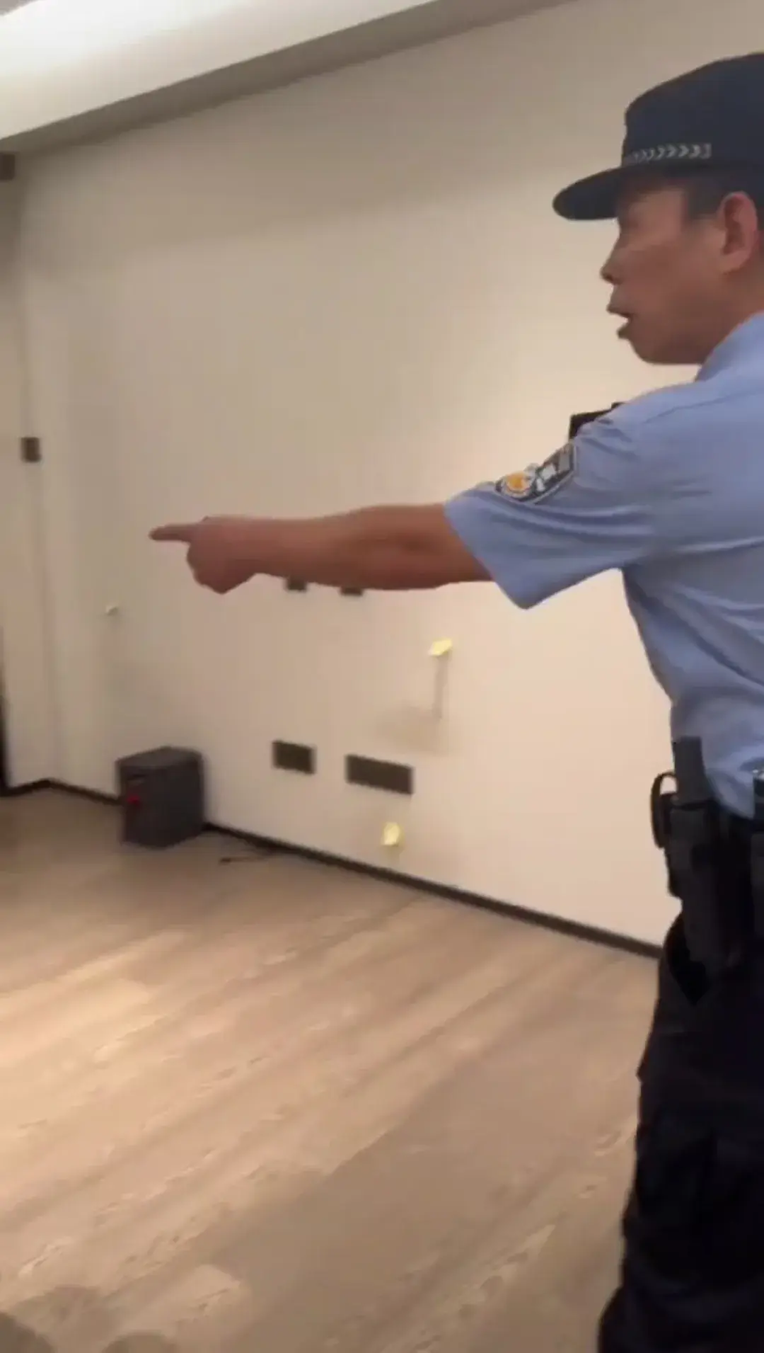 闹大了!深圳再现提灯定损,房东也是江西人-重磅深圳直辖