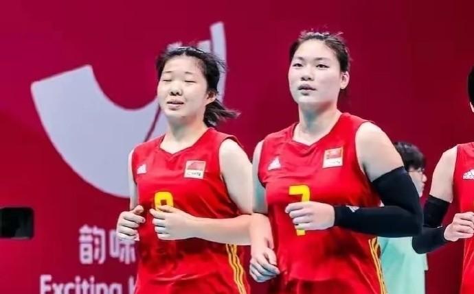 以小胜大,U17女排展现惊人潜力!一传不稳二传差,上海不敌韩国-上海女排17号是谁