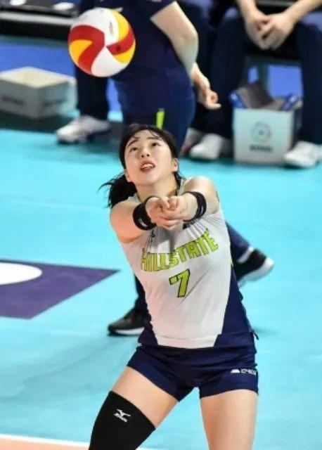 以小胜大,U17女排展现惊人潜力!一传不稳二传差,上海不敌韩国-上海女排17号是谁