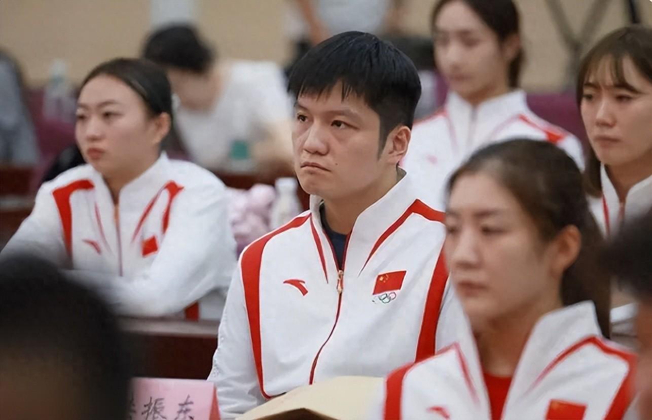 官宣!樊振东、陈梦退出中国大满贯,原因有相同、也有不同-陈梦和樊振东采访