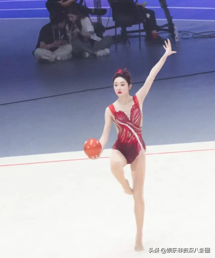 超新星运动会,陈牧驰腹肌福利,宣璐体操深藏不露,徐梦洁街舞-陈牧驰个人资料家庭背景