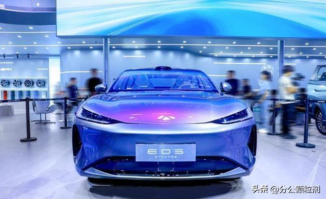 奇瑞成都车展盛大启幕,12款油电协同车型引领倍速变革!-奇瑞油电混合汽车价格表