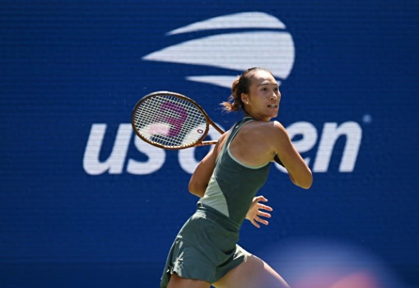 美网八强郑钦文0-1萨巴伦卡,中国金花失去节奏,1-6光速丢掉首盘-2021美网冠军是谁