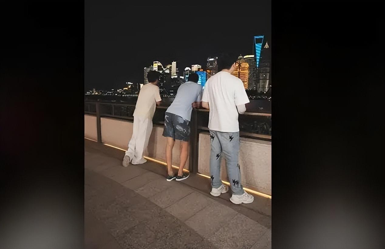 史上最大分差,国足0-7惨败日本!范志毅:看得想跳黄浦江-范志毅任国足教练