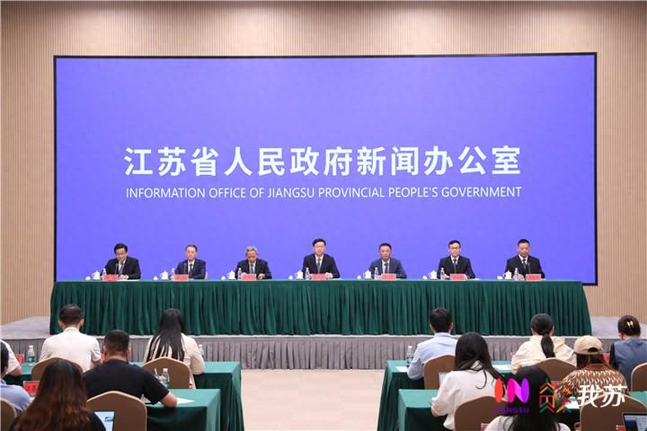 明年5座过江通道建成通车 未来3年再增5条高铁 “轨道上的江苏”再提速-江苏的过江通道大部分在南京