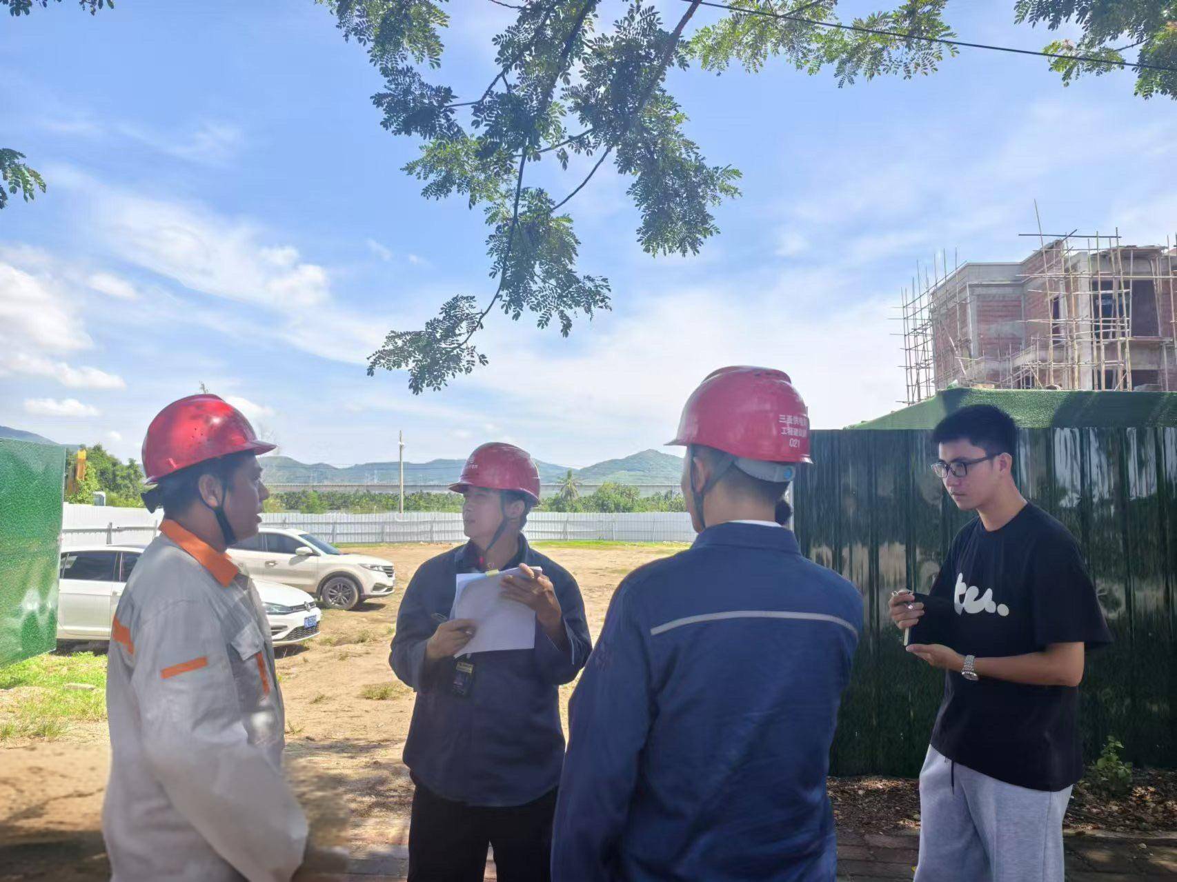 防御台风“摩羯”南方电网首批600余名援琼抢险队9月4日抵琼-南方电网突发事件