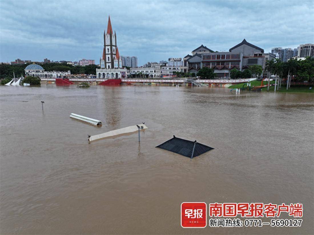 南宁邕江大桥双向封闭,最高洪峰12点过境-邕江流向示意图