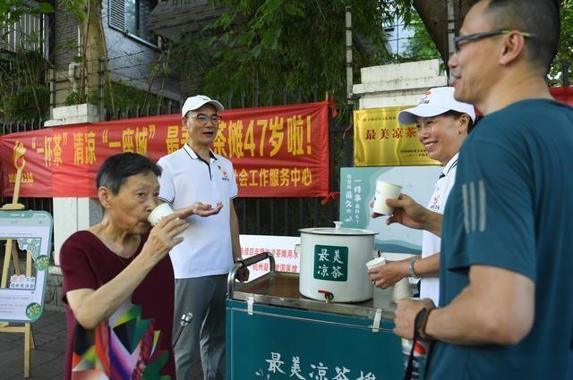 高温连续“全勤”,看重庆如何应对-重庆高温假一般是什么时候