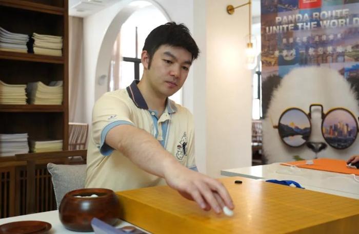 余正麒力克对手晋级本赛 柯洁复仇01年后生 李轩豪速速惨败-余正钧百科