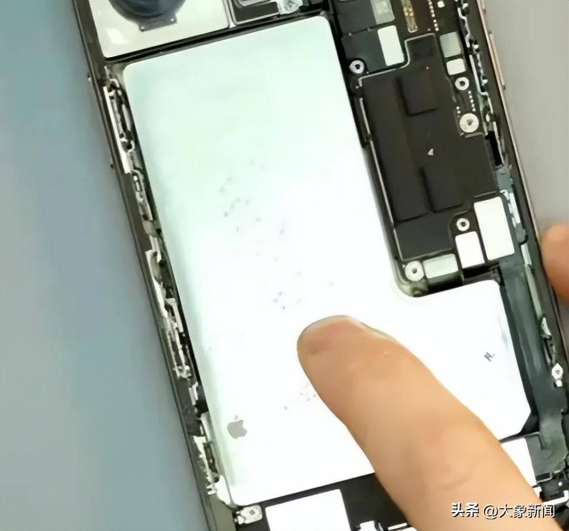 大象早报丨气温直降11℃!河南将迎新一波冷空气;1~8月郑州经济运行情况公布;郑州等7市纪委监委发布通报-河南气温骤降