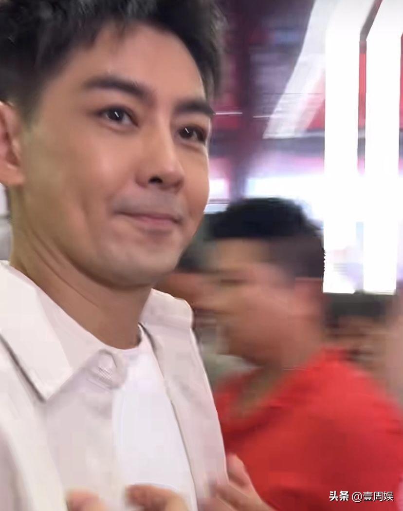 49岁林志颖近照曝光,车祸2年后现身活动唱歌,网友:老了好多-2020年林志颖最近视频