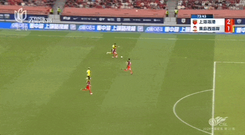 武磊伤退!海港2-1战胜青岛西海岸,继续领跑积分榜!-武磊回归上海海港
