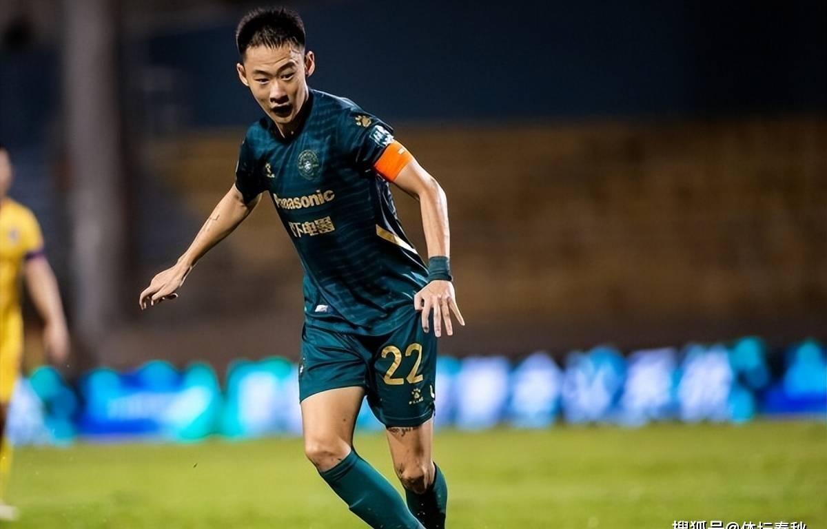 大爆冷!中超副班长3-2逆转击败浙江,已获2连胜,重现保级希望-中超手机在线直播