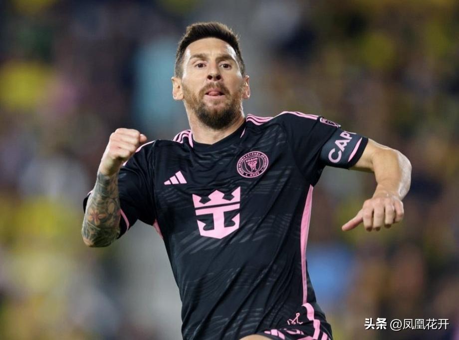 5分钟2球,加冕46冠!梅西炸裂表演:1V2奔袭,20米世界波-梅西绝技视频