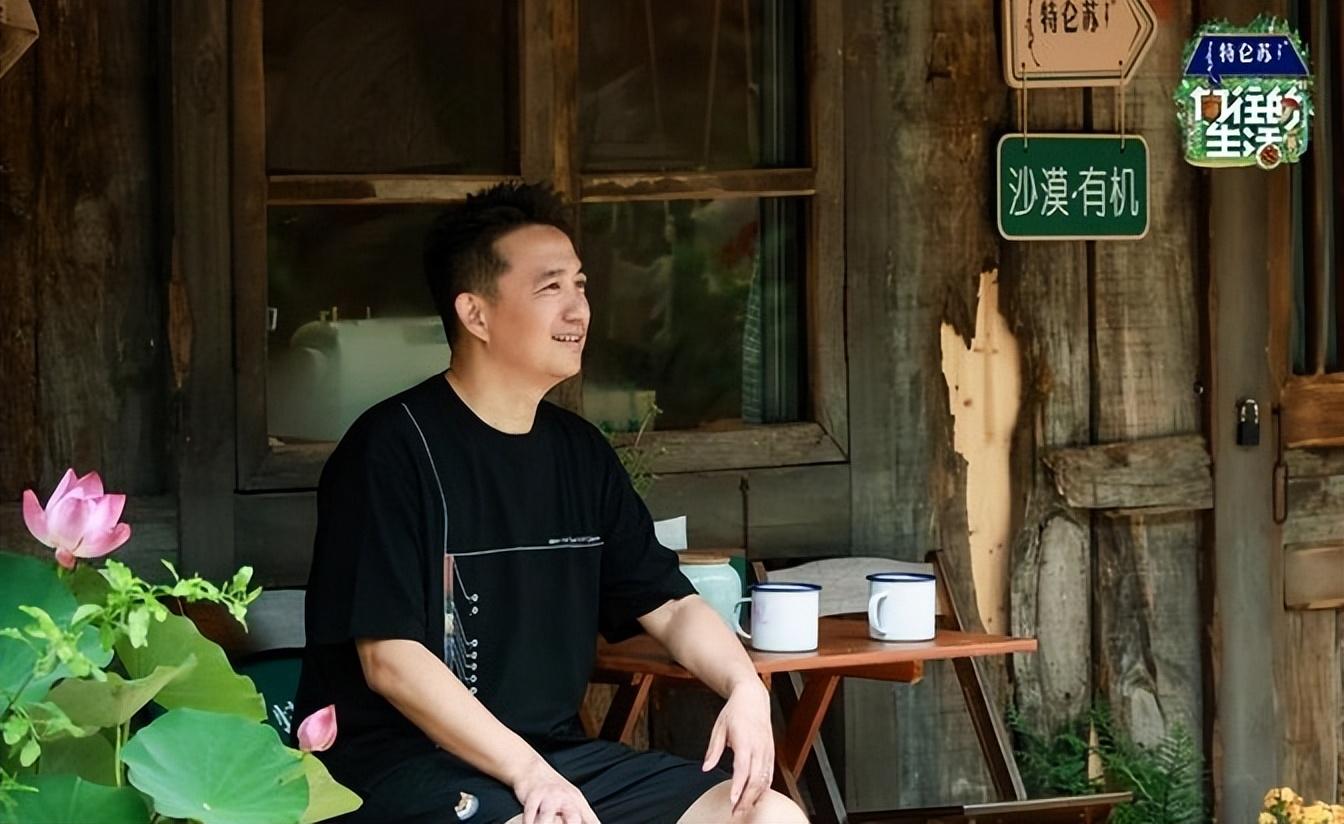热搜第一!陈赫力挺黄磊做饭好吃,质问网友:你们要听什么答案-黄磊陈赫是什么关系