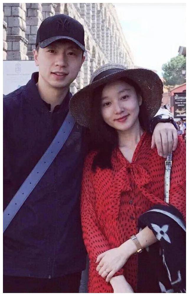 马龙36岁生日现场曝光:戴12万表好阔气,夏露唱生日歌女人味十足-马龙老婆夏露澄清