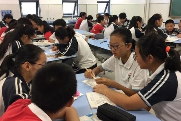 9年义务教育要改成12年?官方给出暖心回应,家长总算放心了-义务教育九年改为12年