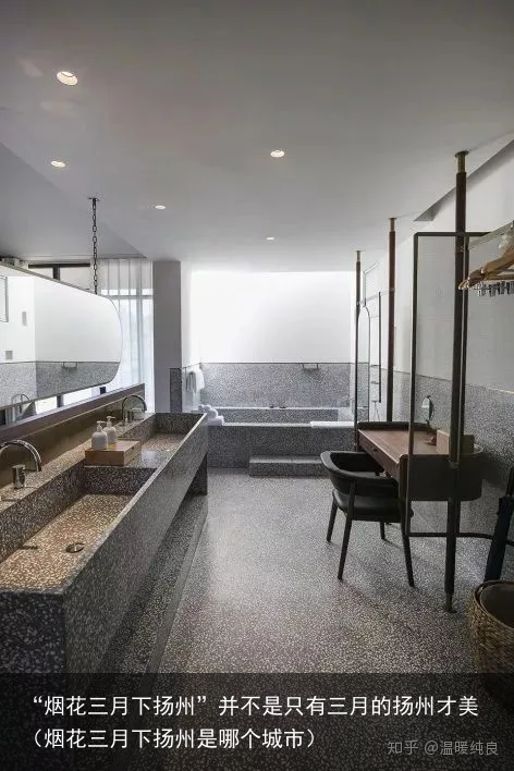 “烟花三月下扬州”并不是只有三月的扬州才美（烟花三月下扬州是哪个城市）