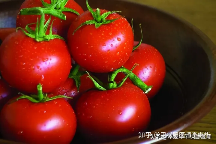 有甲状腺结节，春季养肝很关键，做好这9点促进结节消散(甲状腺结节要怎么饮食)