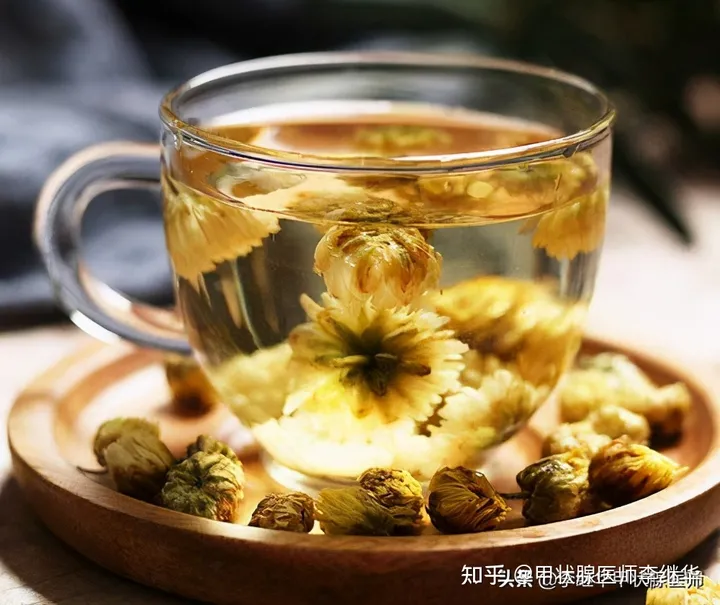 有甲状腺结节，春季养肝很关键，做好这9点促进结节消散(甲状腺结节要怎么饮食)